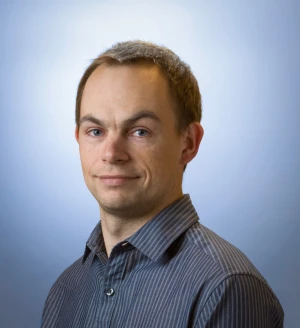 bell headshot evensmaller