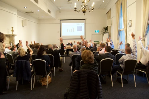 1 AGM2018
